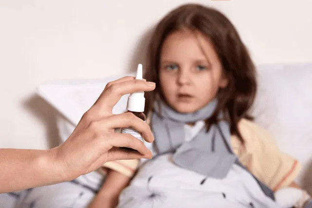 Médicaments pédiatriques hors AMM : que vérifier avant de délivrer ?